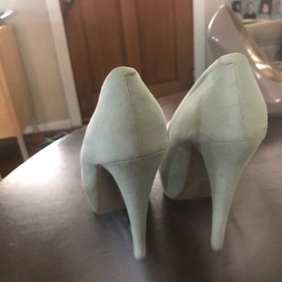 TOP SHOP Platform suede heels - Picture 2 of 3